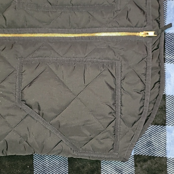 Vintage. J.Crew. Puffer Vest. Full-zip. Women's size Small. - Picture 4 of 15